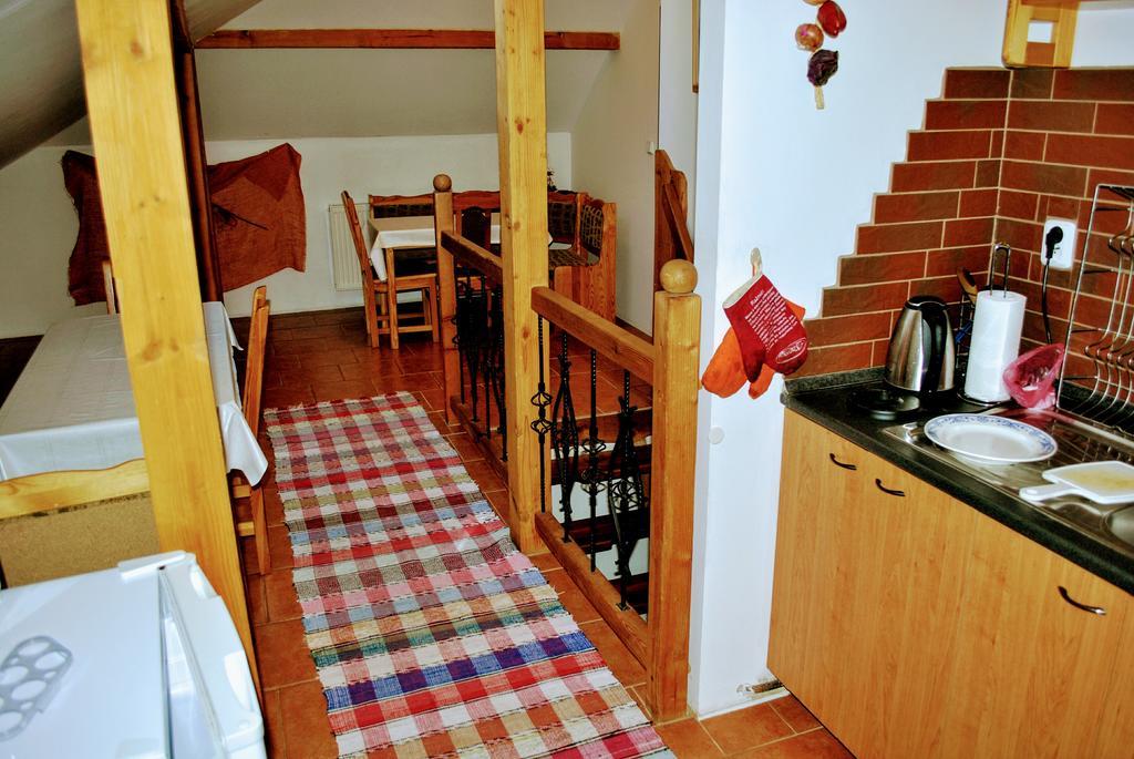 Ubytovanie Zencuch Drienica Esterno foto